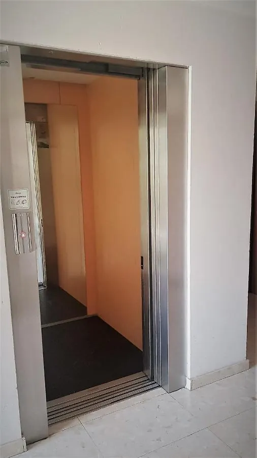 Apartamento con Parking Vista Pirineo Apartamento Tremp 0*,  España